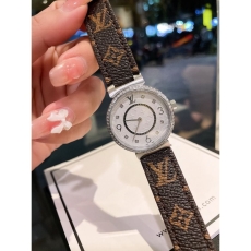 LOUIS VUITTON Watches